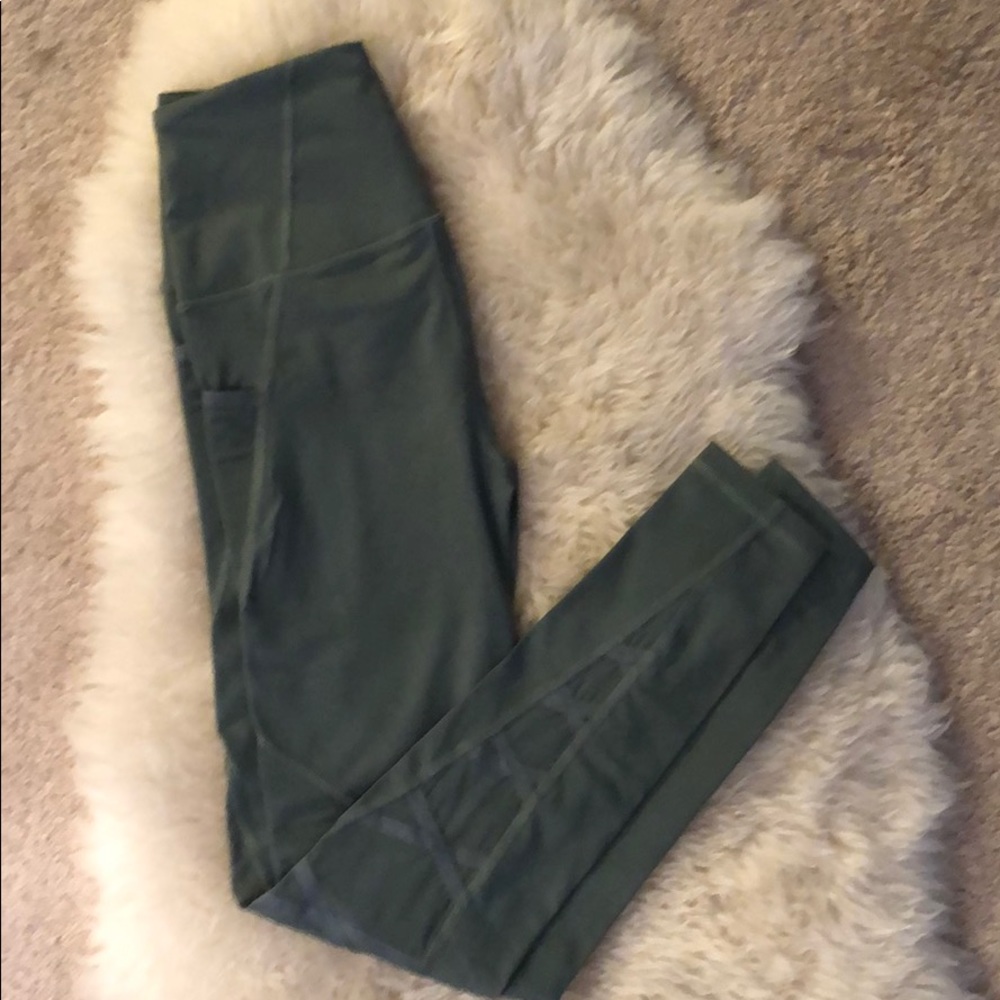 Victoria’s Secret legging